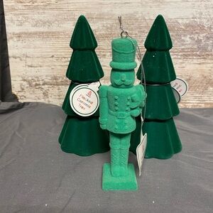 NWT Target 2024 Christmas green Nutcracker and Tree Decor Set